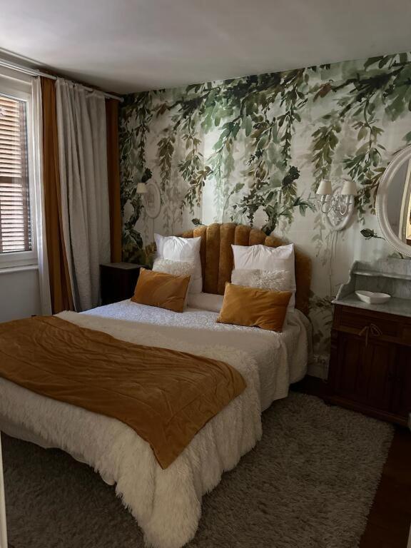 Hôtel Saint Louis chambres et appartement Lisieux Extérieur photo